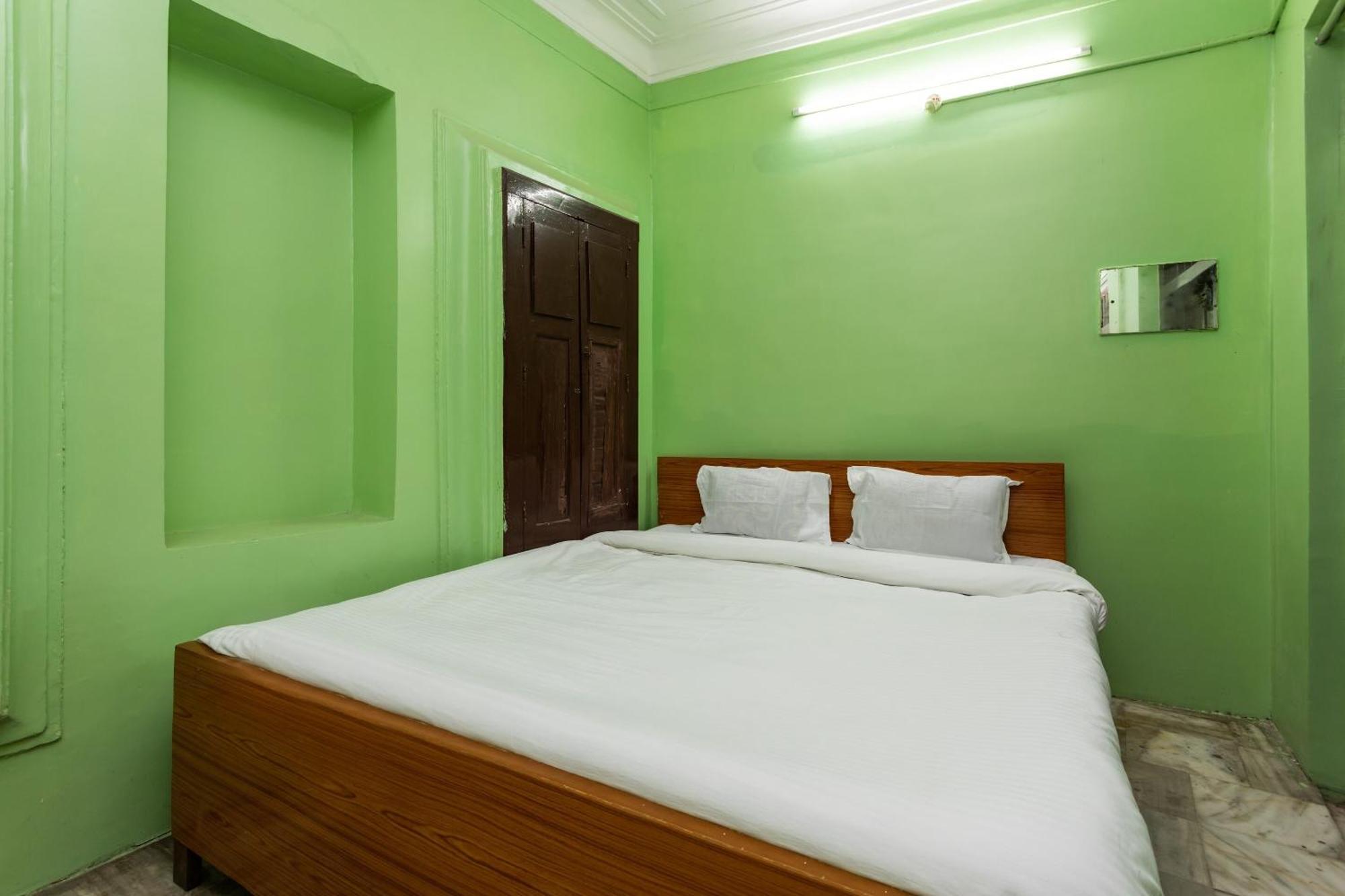 Spot On Hotel Sawera Indore Extérieur photo