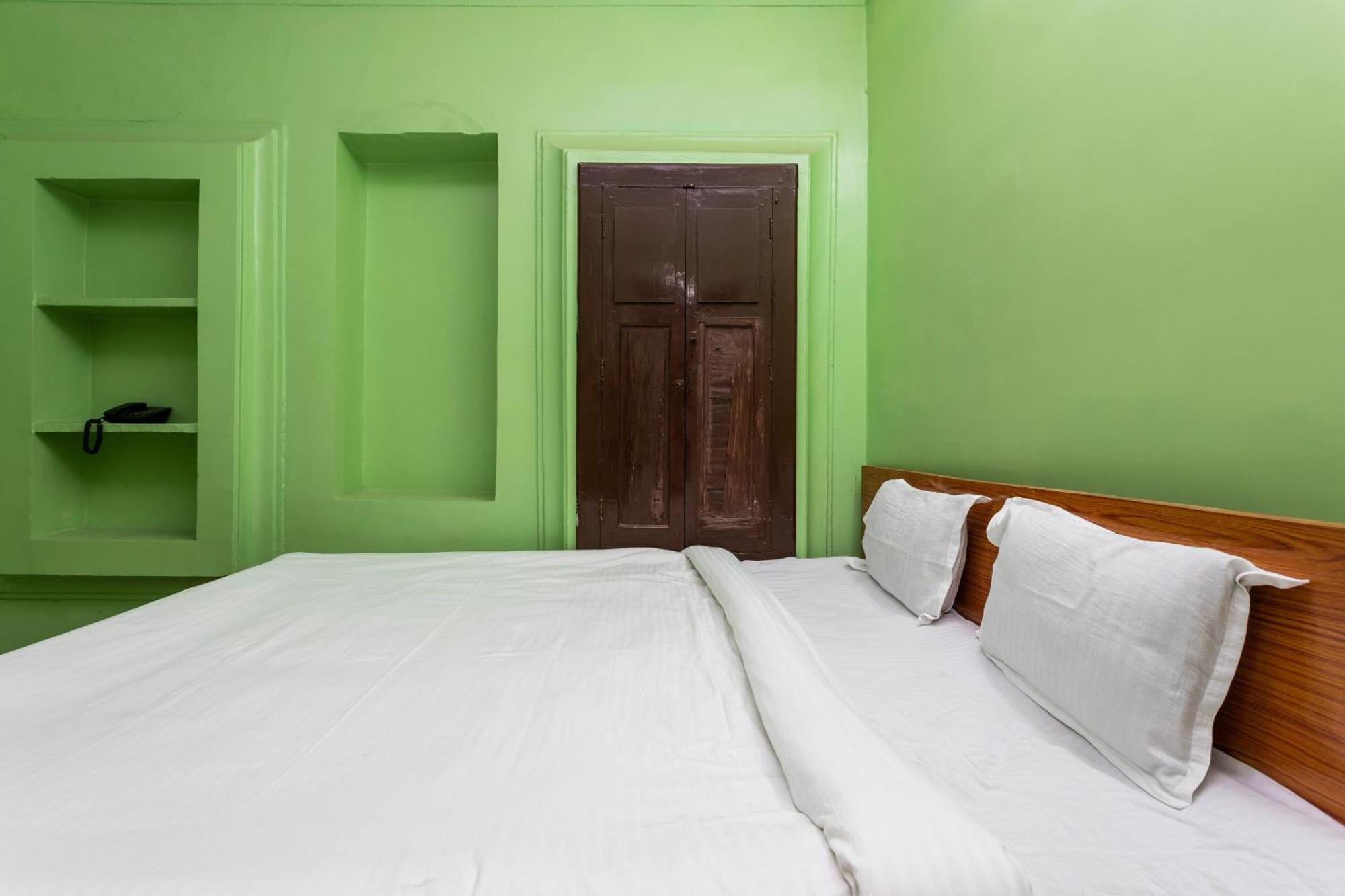 Spot On Hotel Sawera Indore Extérieur photo
