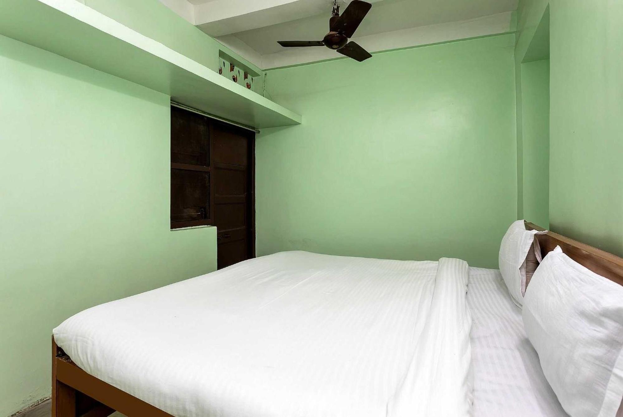 Spot On Hotel Sawera Indore Extérieur photo