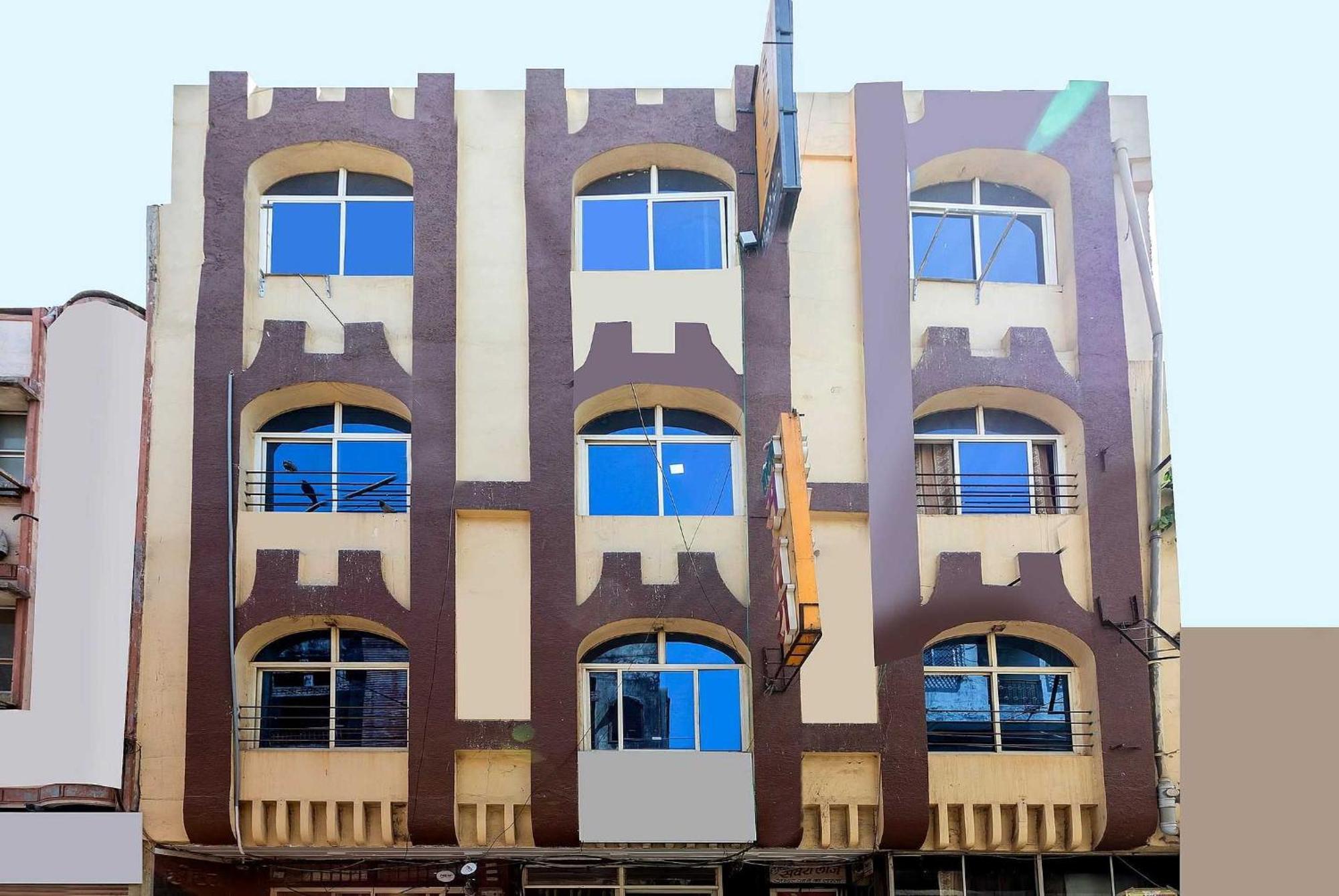 Spot On Hotel Sawera Indore Extérieur photo