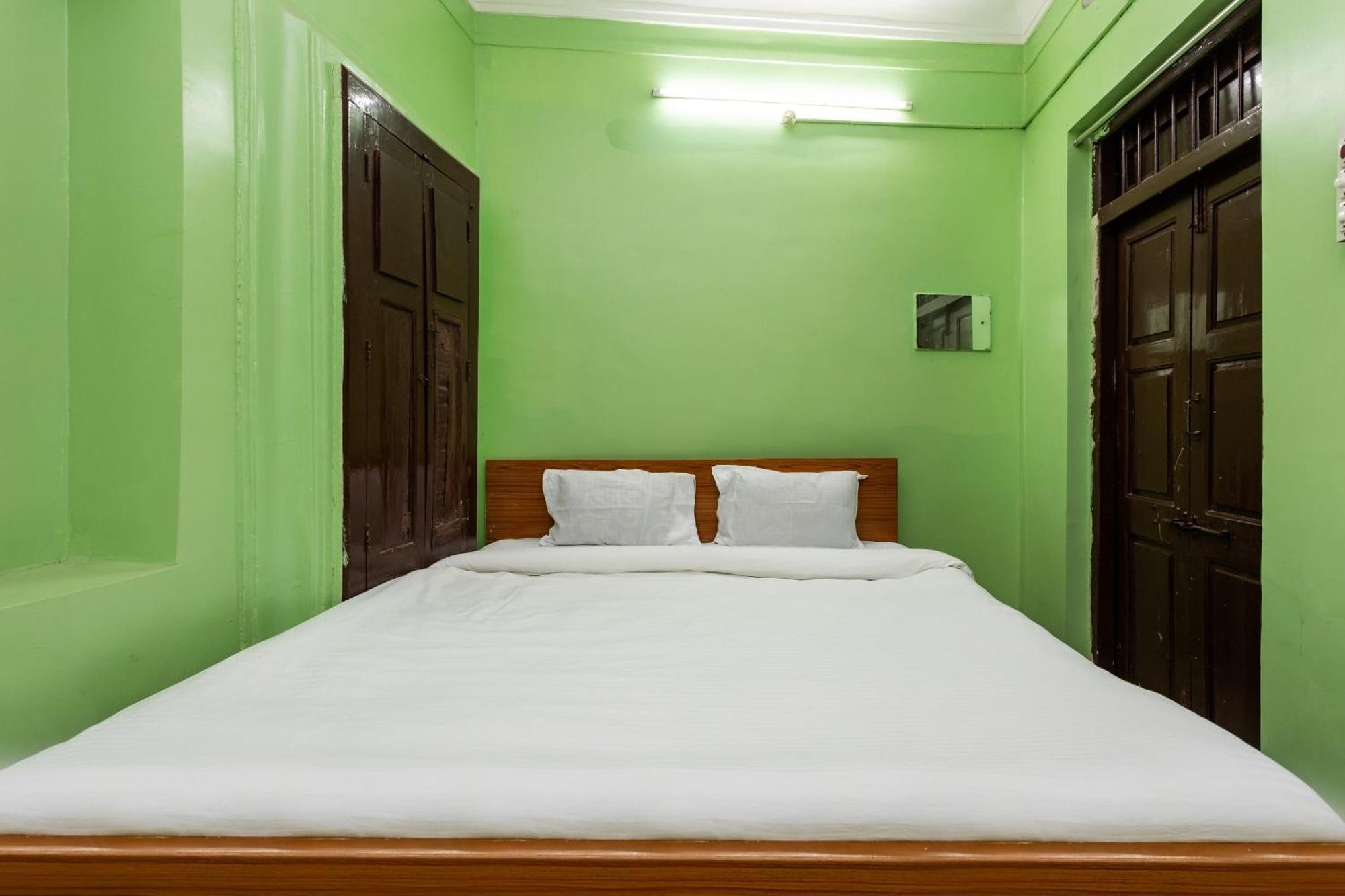 Spot On Hotel Sawera Indore Extérieur photo