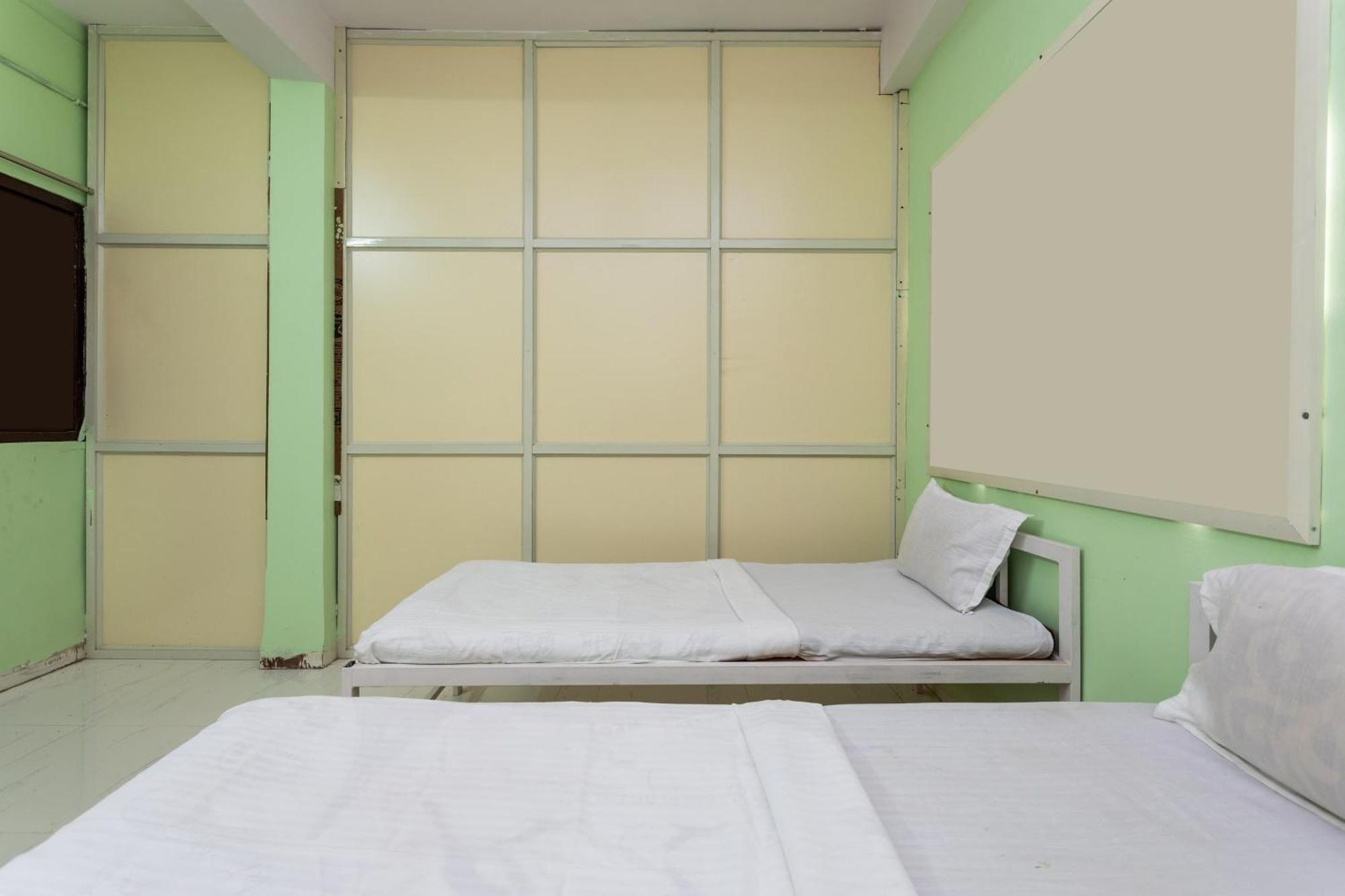 Spot On Hotel Sawera Indore Extérieur photo